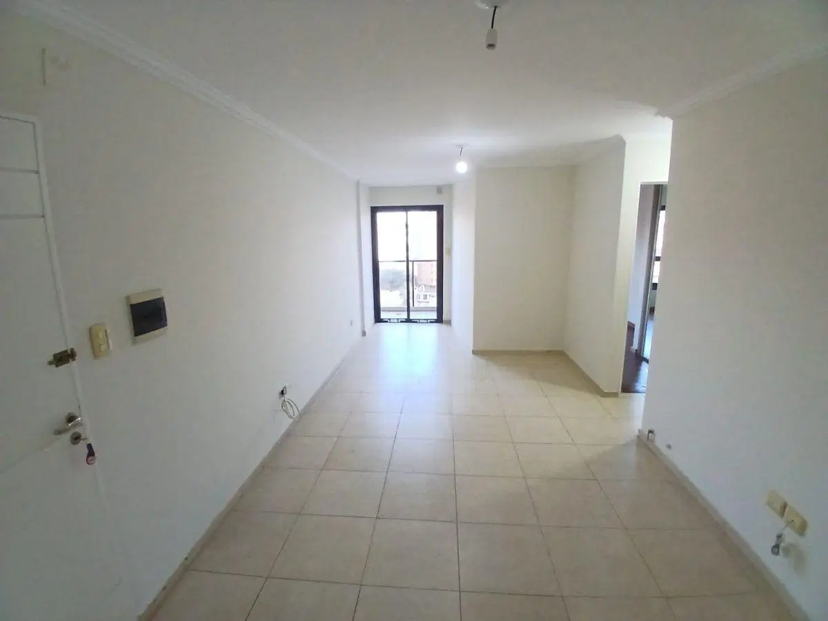 VISTA ABIERTA AL CTRA FRTE 1