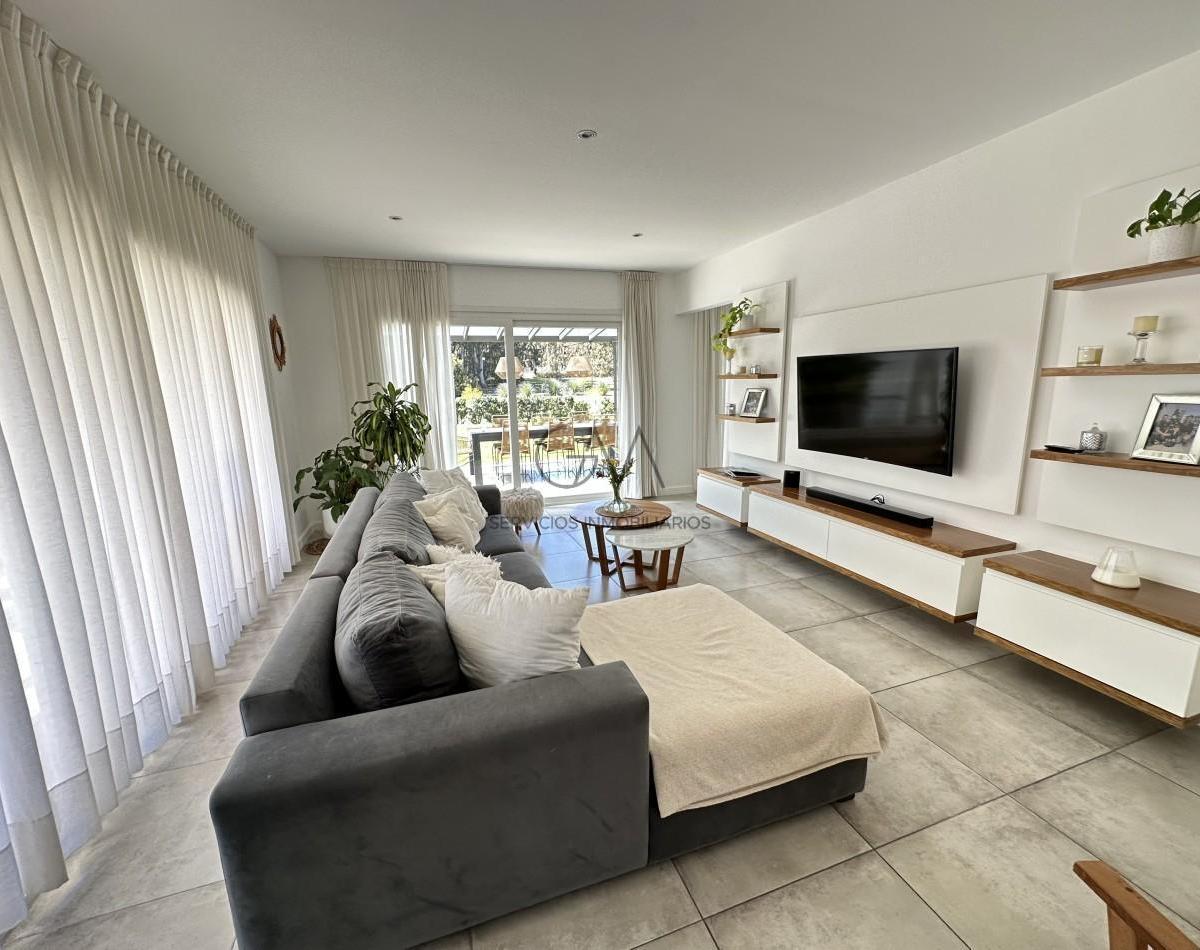 Casa en Venta en B. Rumenco 4