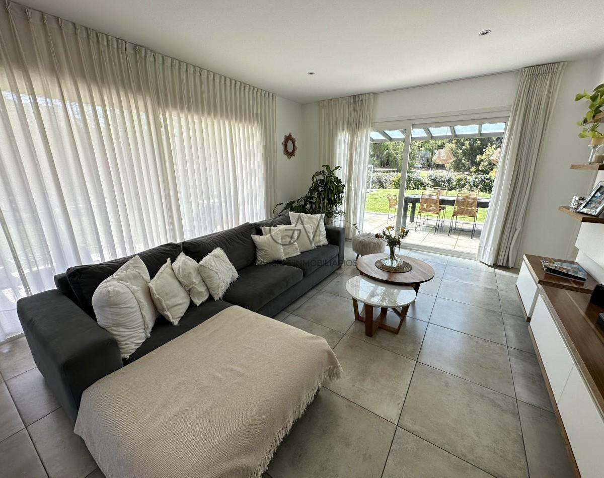 Casa en Venta en B. Rumenco 2