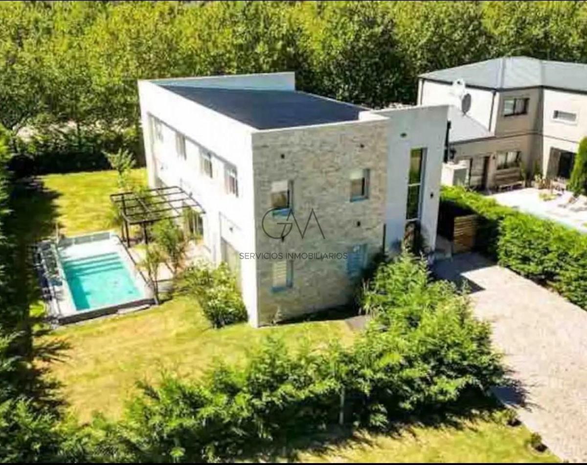 Moderno Chalet en Venta 5