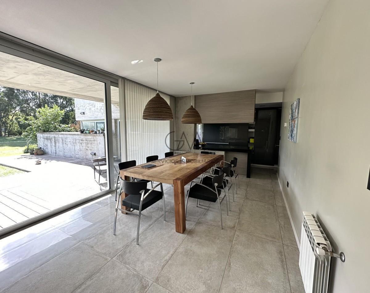 Foto de Casa en venta Barrio privado Rumenco, imagen 2
