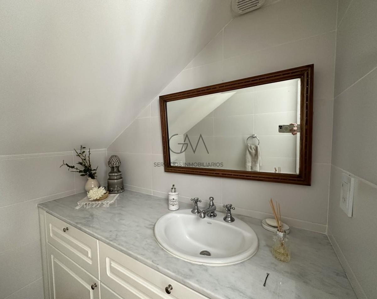 Casa en Venta en Barrio Rumenco 4
