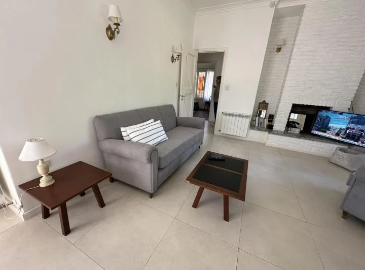 Foto de Casa en alquiler temporal Barrio Divino Rostro, imagen 1