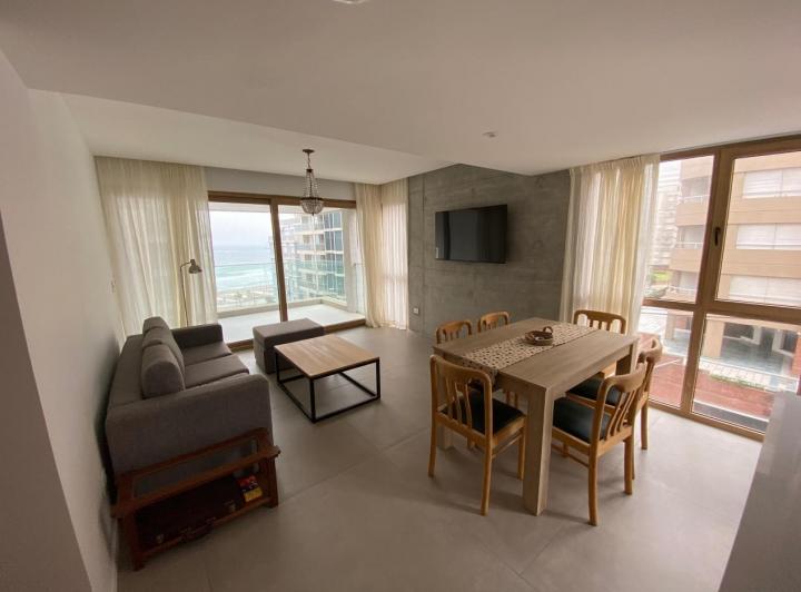 Foto de Departamento en alquiler temporario en Playa Grande, imagen 2