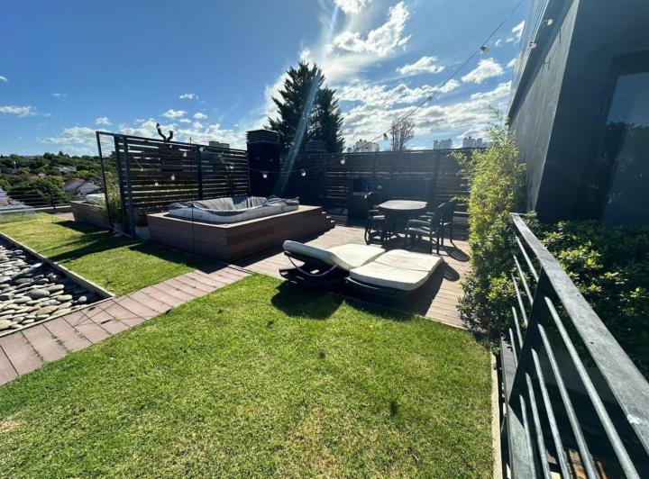 Departamento con terraza privada en zona Guemes