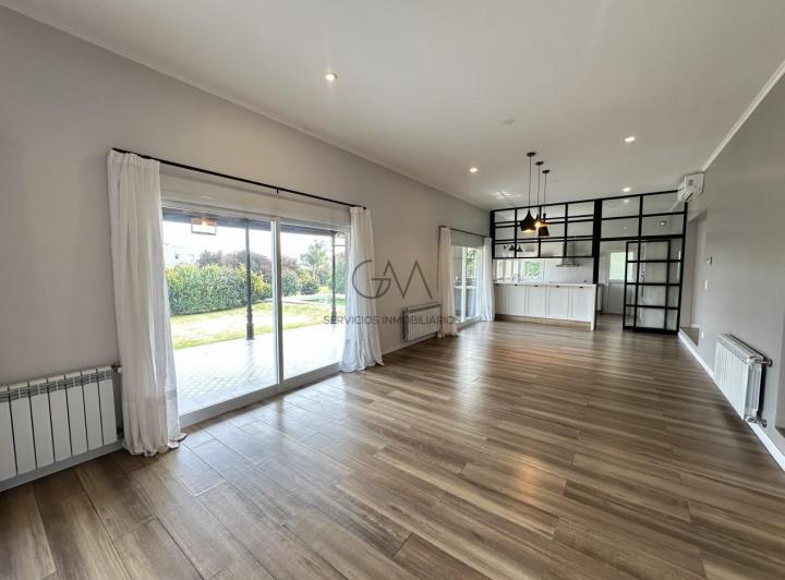 Foto de Casa en alquiler en Arenas del Sur, imagen 2