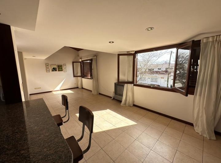 Departamento en alquiler barrio Villa Primera 1