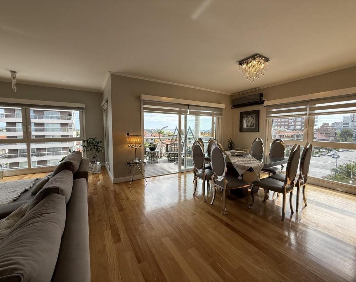 Foto de Departamento en venta Playa Varese, imagen 5
