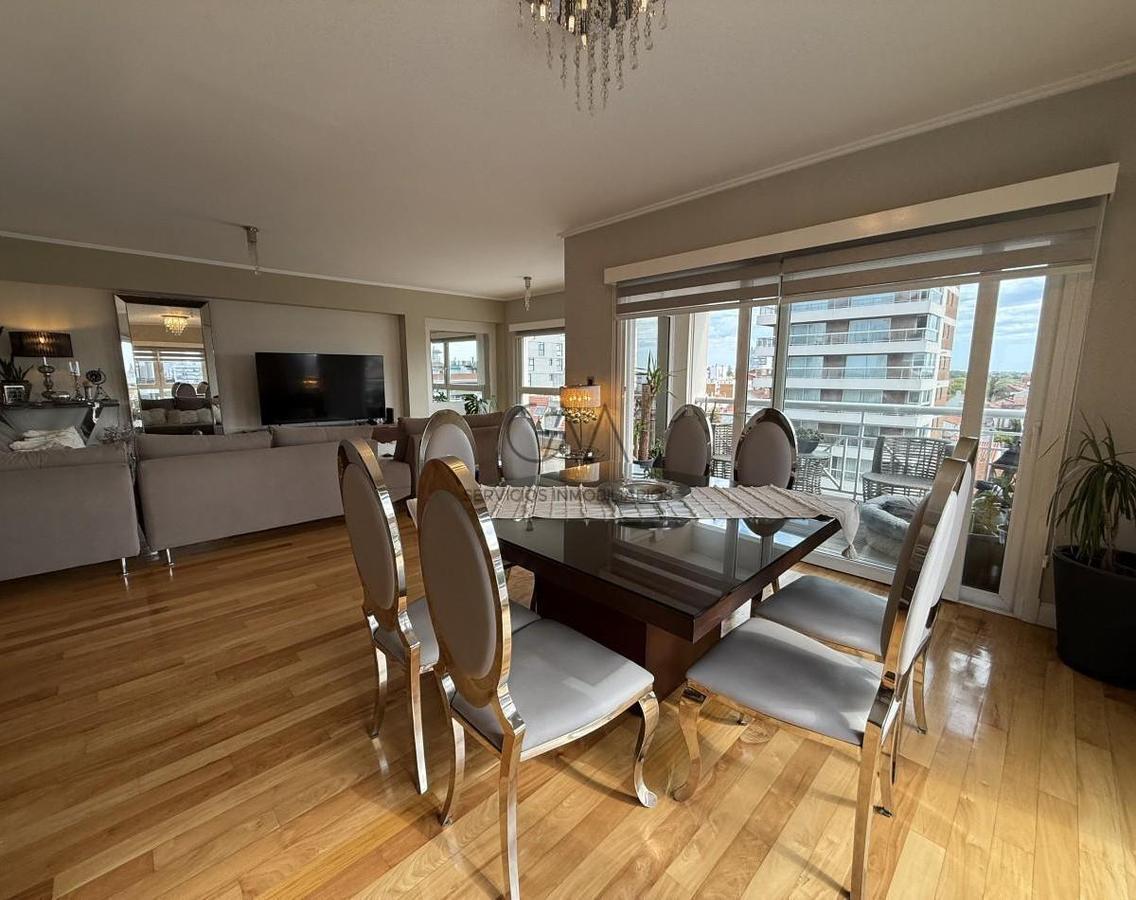 Foto de Departamento en venta Playa Varese, imagen 4