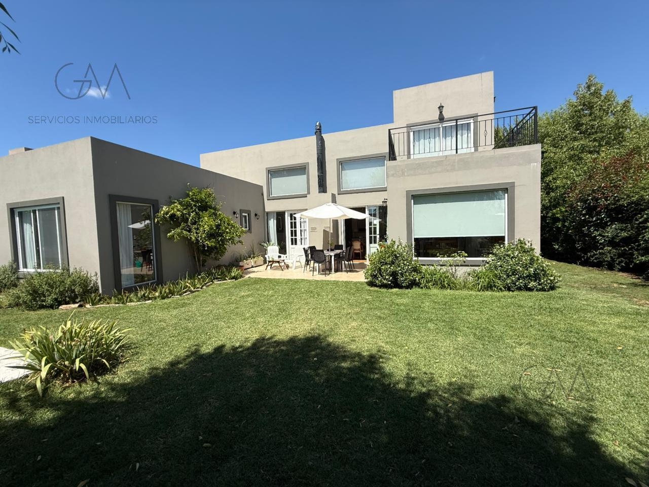 CASA EN VENTA EN BARRIO RUMENCÓ