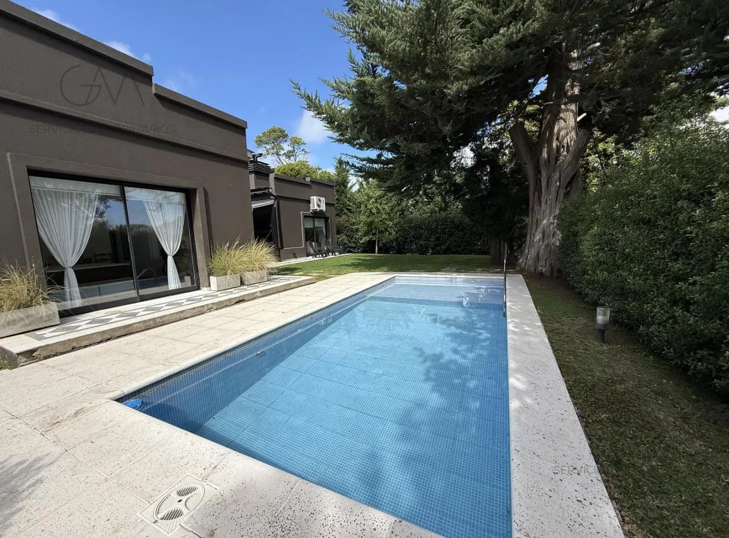 Casa en alquiler en Rumenco 3