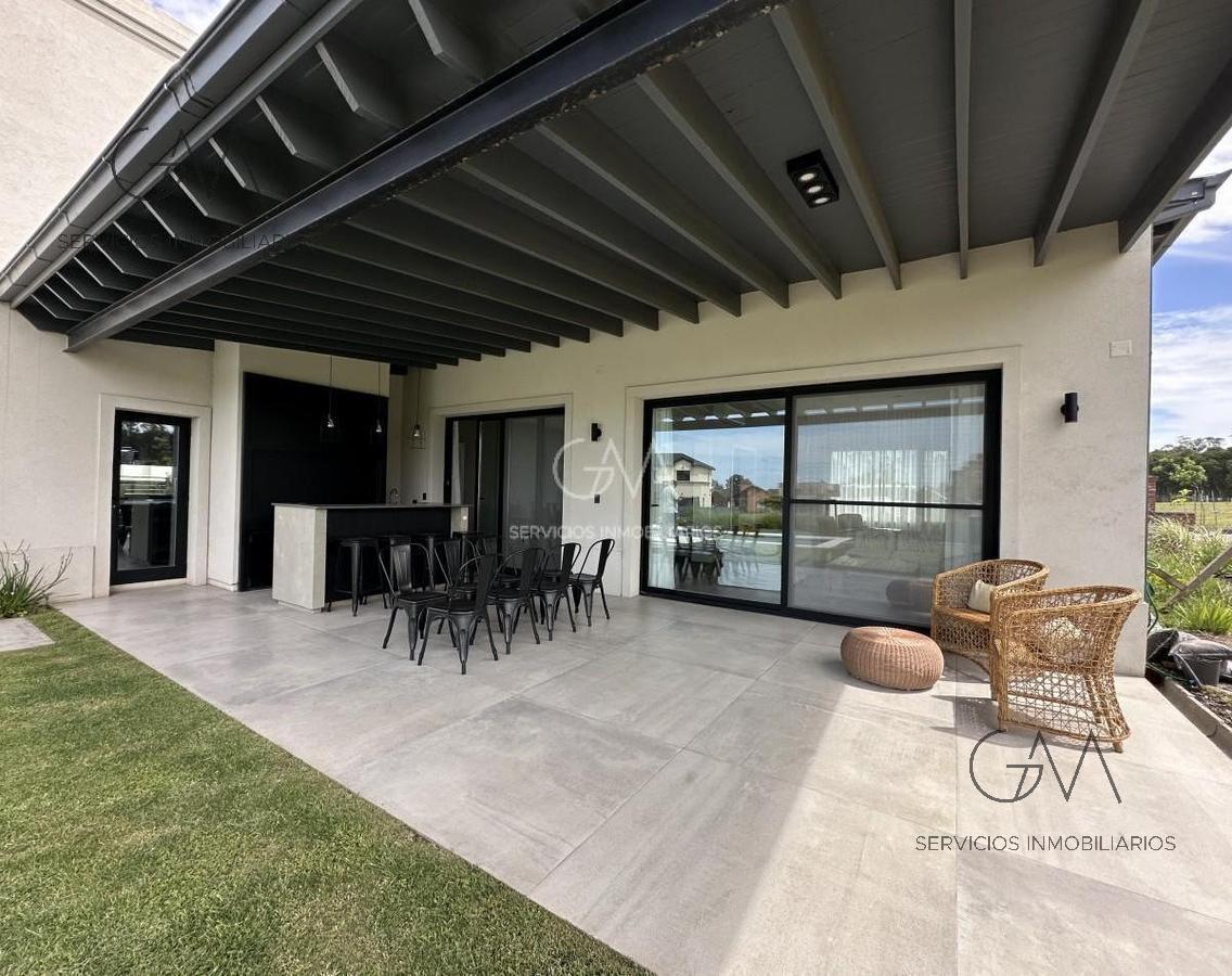 Foto de Casa en alquiler temporada Barrio Casonas del Haras, imagen 2