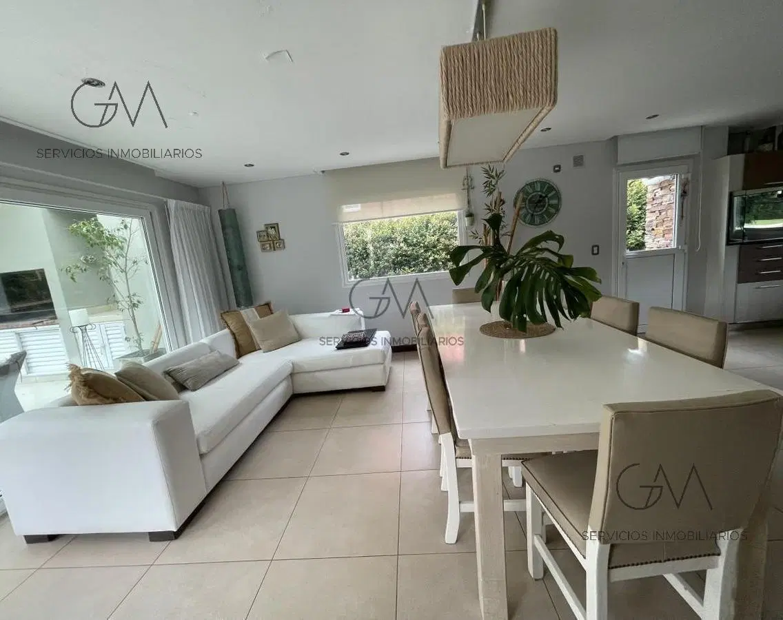 Casa en alquiler Arenas del Sur 1