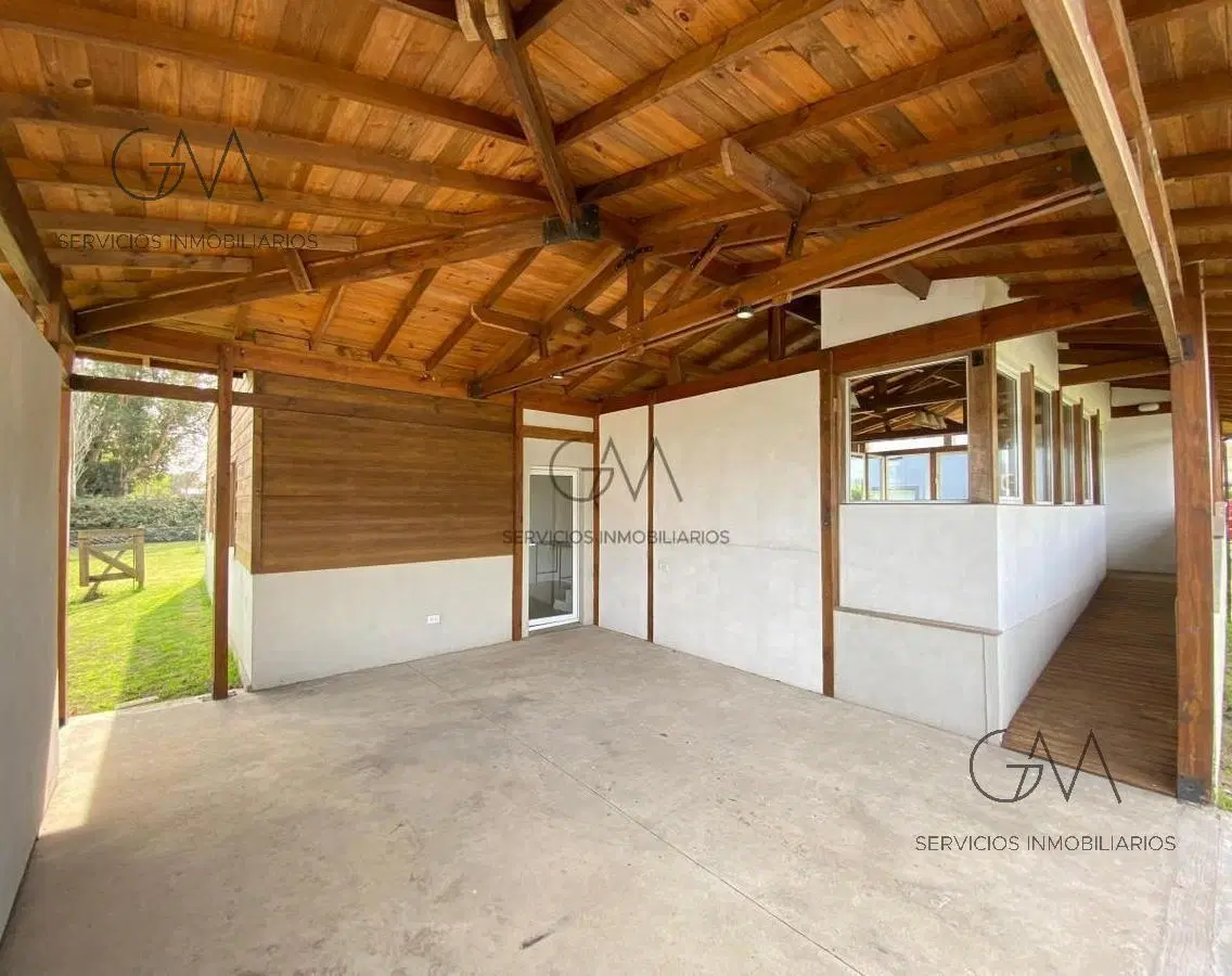 Casa en venta barrio privado Rumenco 2