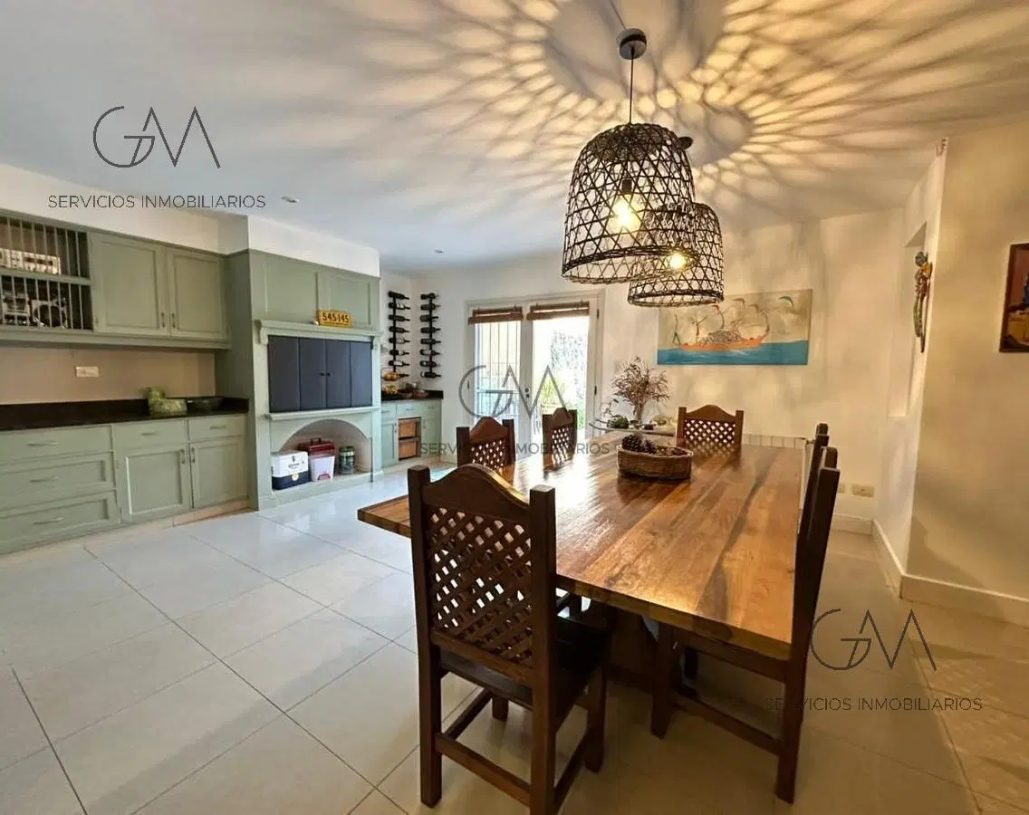 Casa en alquiler Playa Grande 2