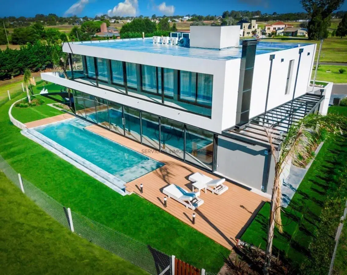 Casa en barrio privado Casonas del Haras 1