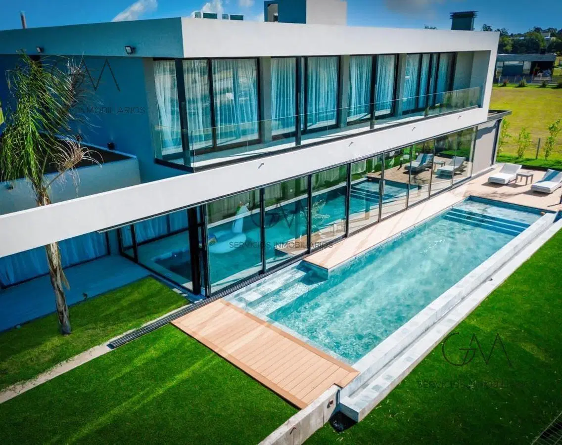 Casa en barrio privado Casonas del Haras 2