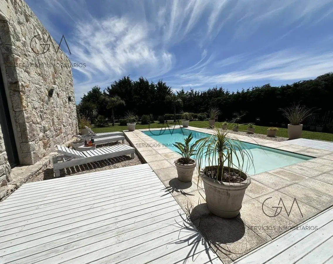 Casa en venta en Barrio Arenas del Sur 4