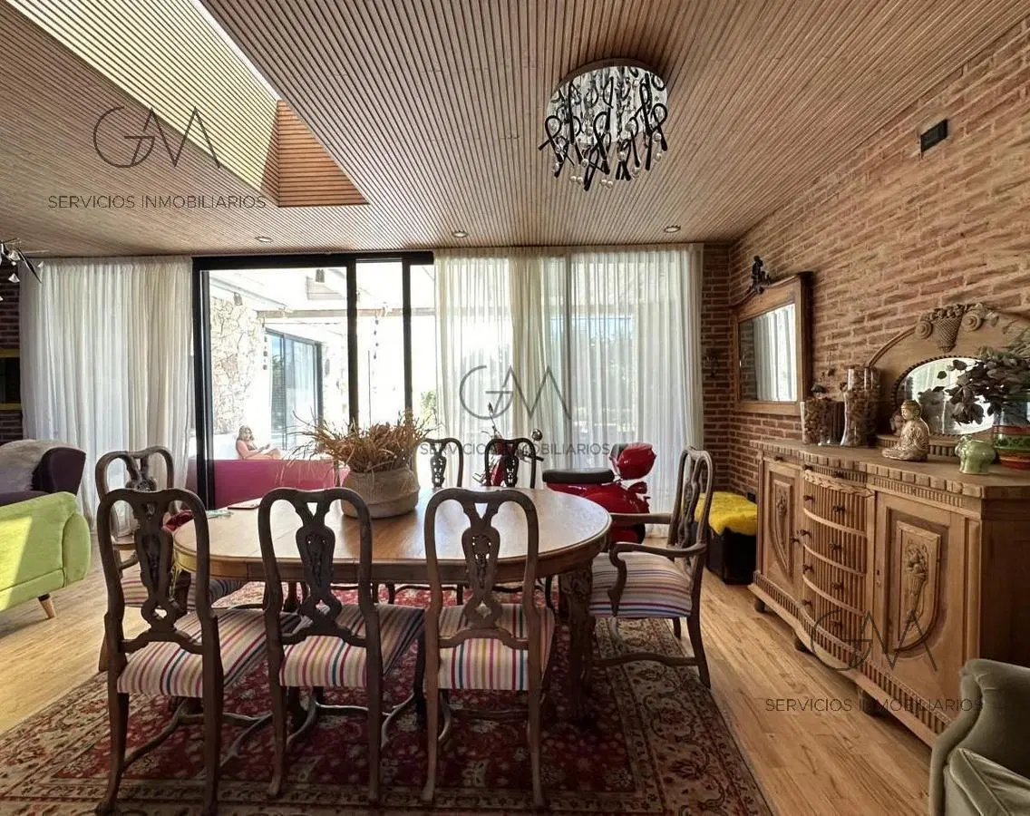 Casa en venta en Barrio Arenas del Sur 5