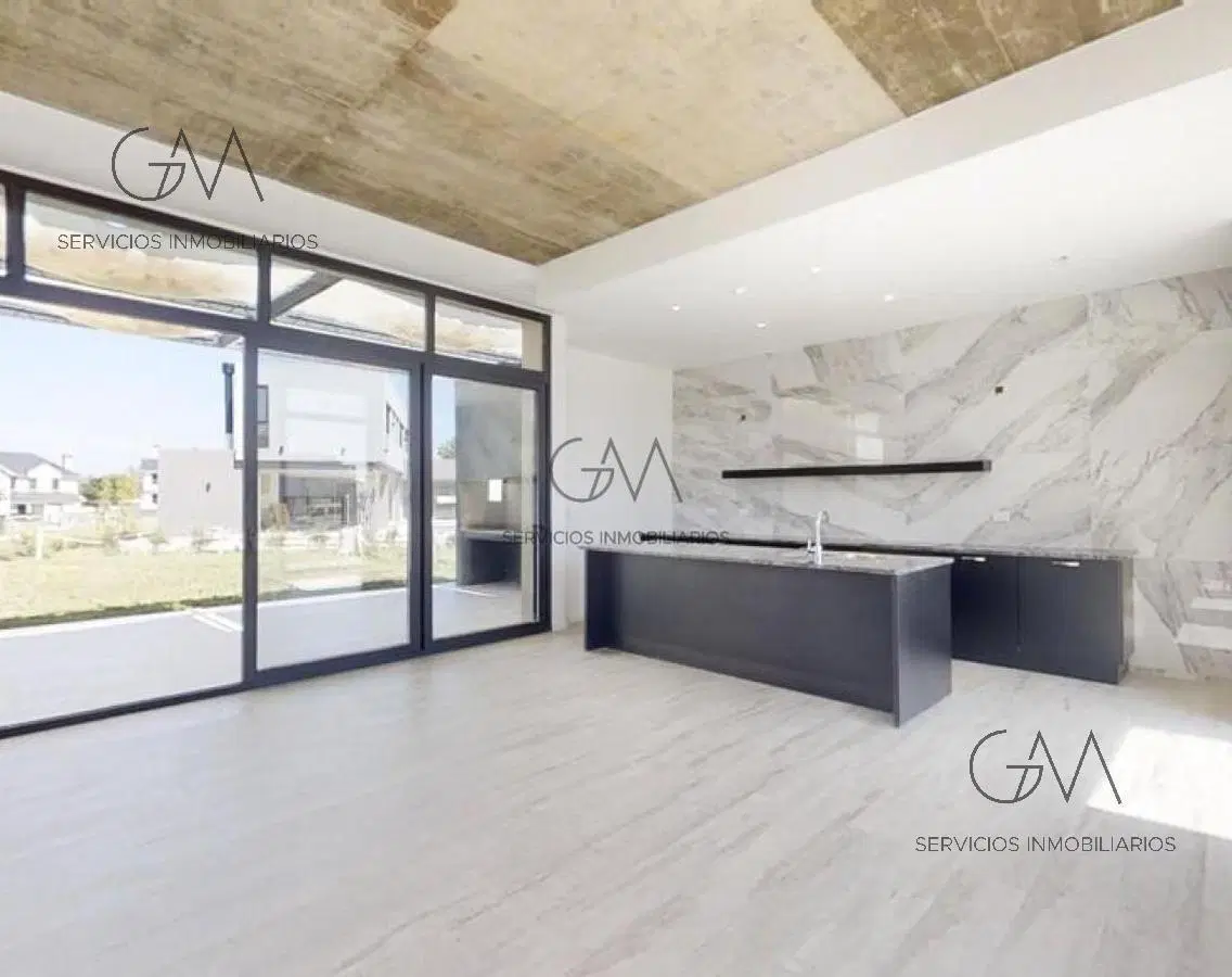 Casa en alquiler en Arenas del Sur 8