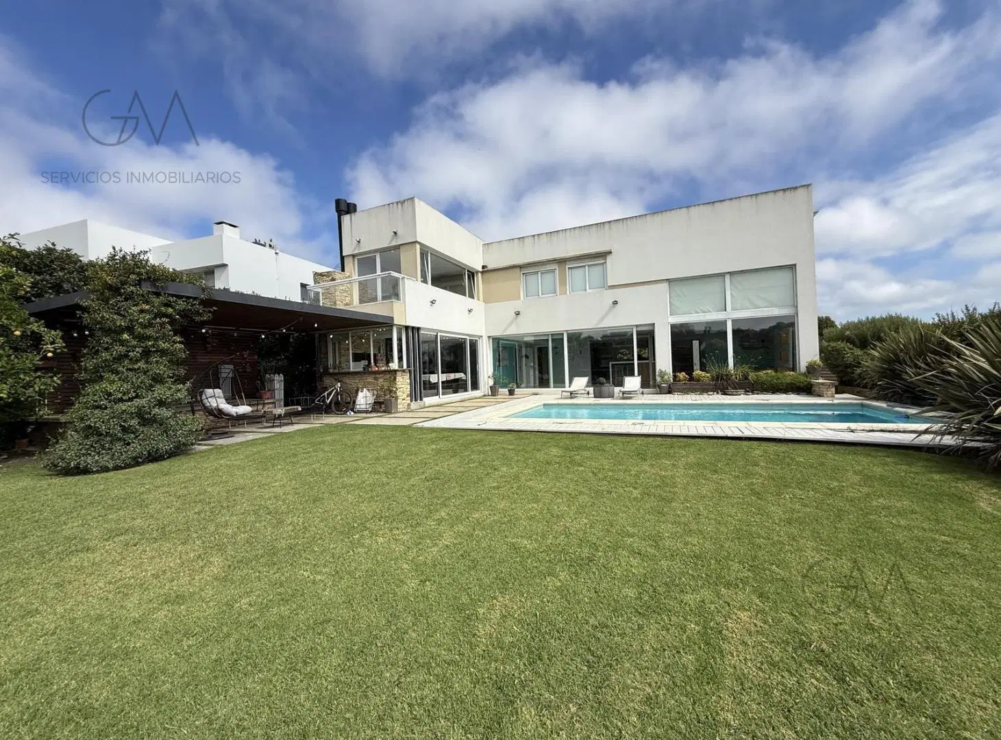 Casa en alquiler permanente Arenas del Sur 1