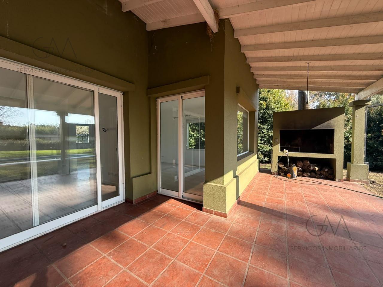 Foto de Casa en alquiler en Barrio Rumencó, imagen 2
