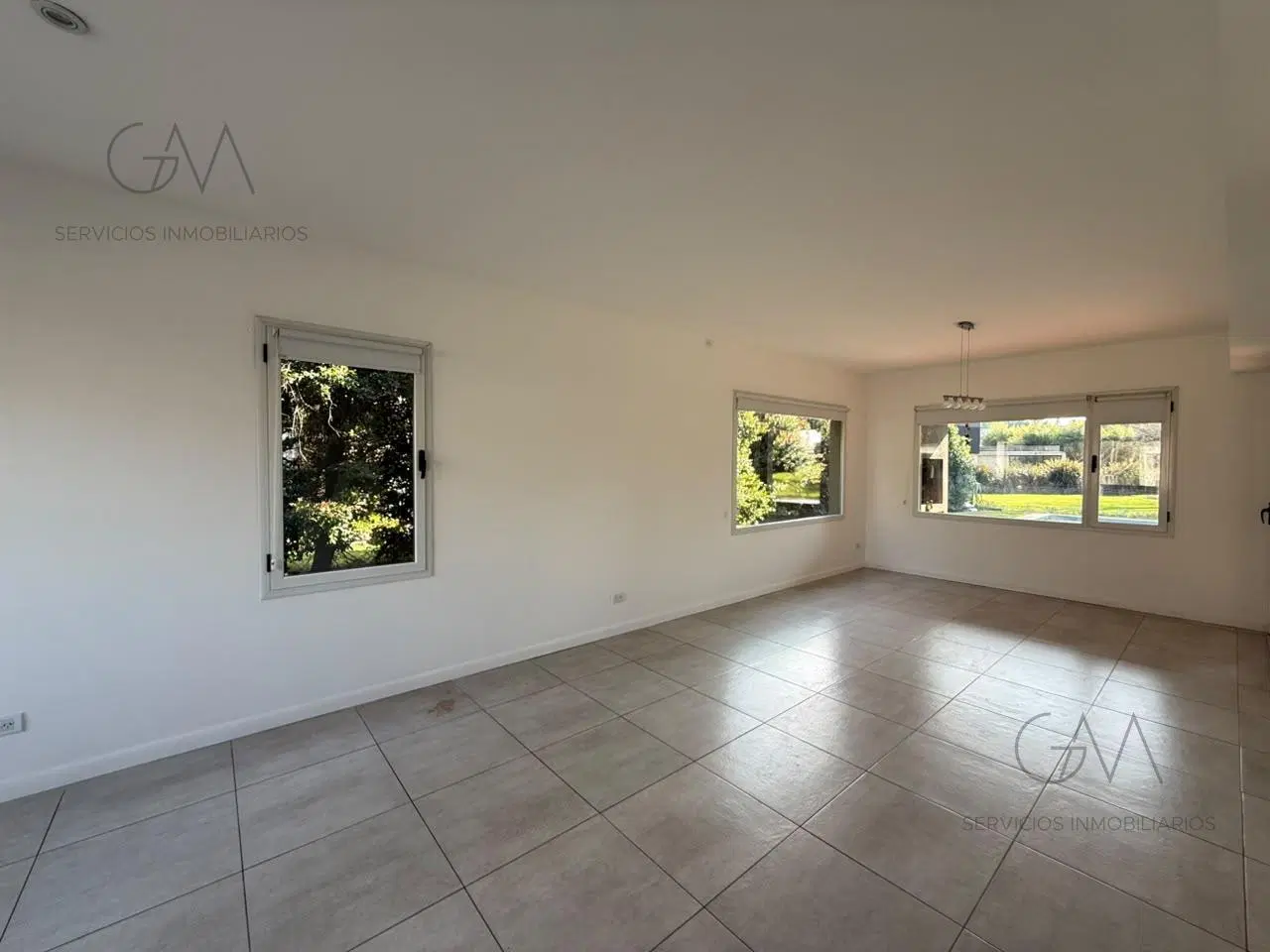 Casa en alquiler en Barrio Rumencó 8