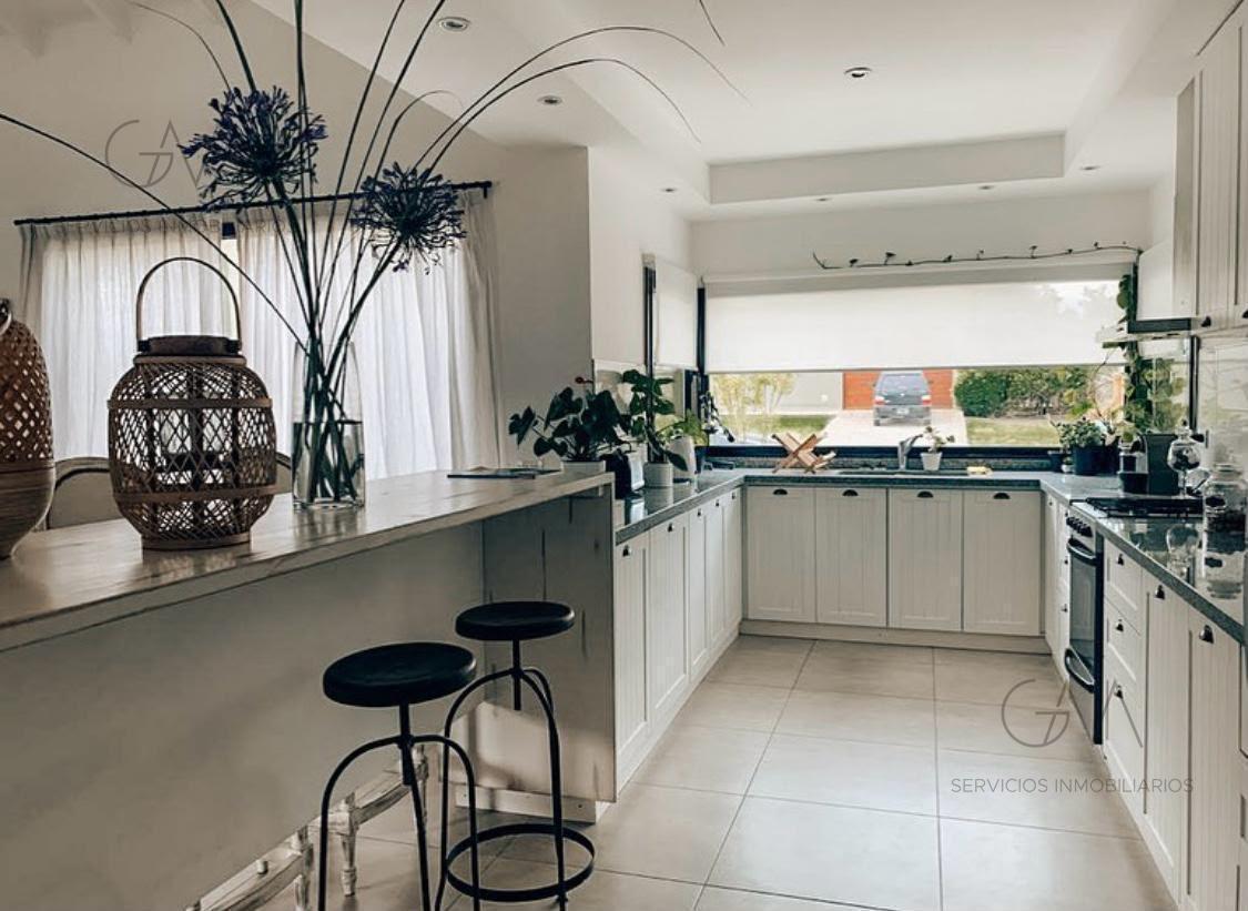 Foto de Casa en alquiler – Barrio Rumencó, imagen 1