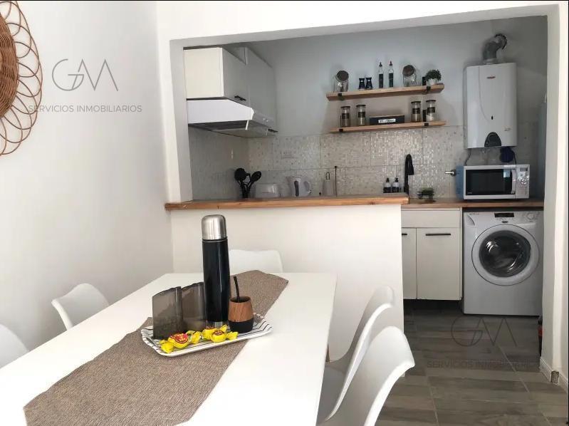 Foto de Duplex de 3 Ambientes en Alquiler Temporario en La Perla (Apto Jovenes), imagen 3