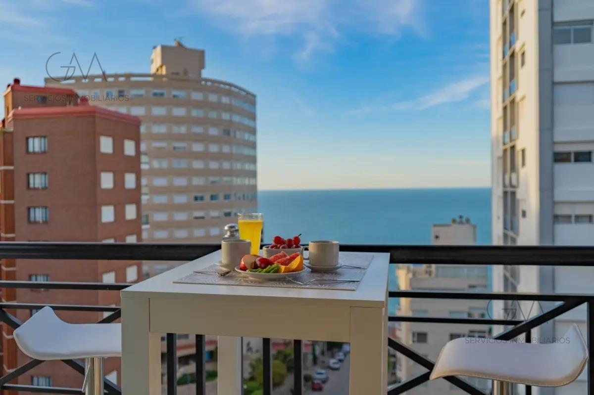 Foto de Departamento de 3 Ambientes con Vista al Mar en Varese en Alquiler, imagen 2