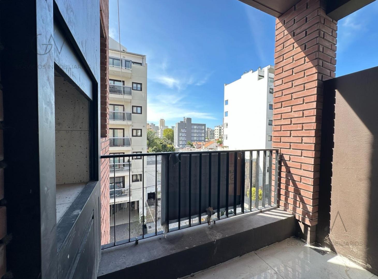 Foto de Departamento en venta - Guemes, imagen 2