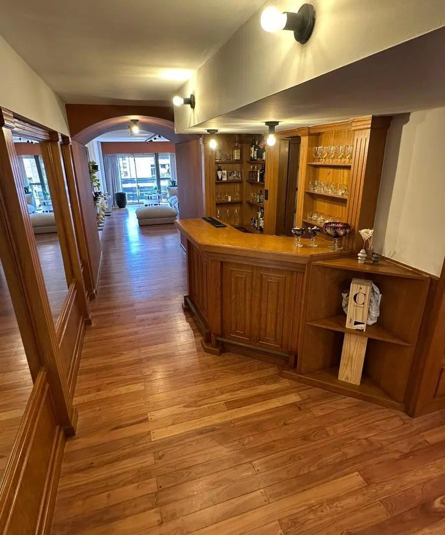 Semi piso de categoria, 3 dor. 3 baños. 3