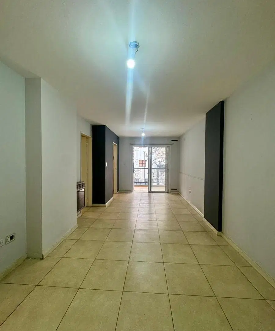 ALQ DPTO 2 DORM NUEVA CBA INDEPENDENCIA ESQ BRASIL 4