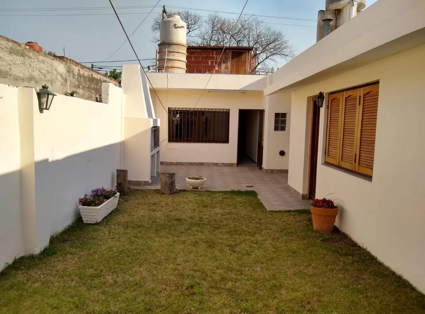 CASA EN VENTA ALTA CBA 3 DORM 4