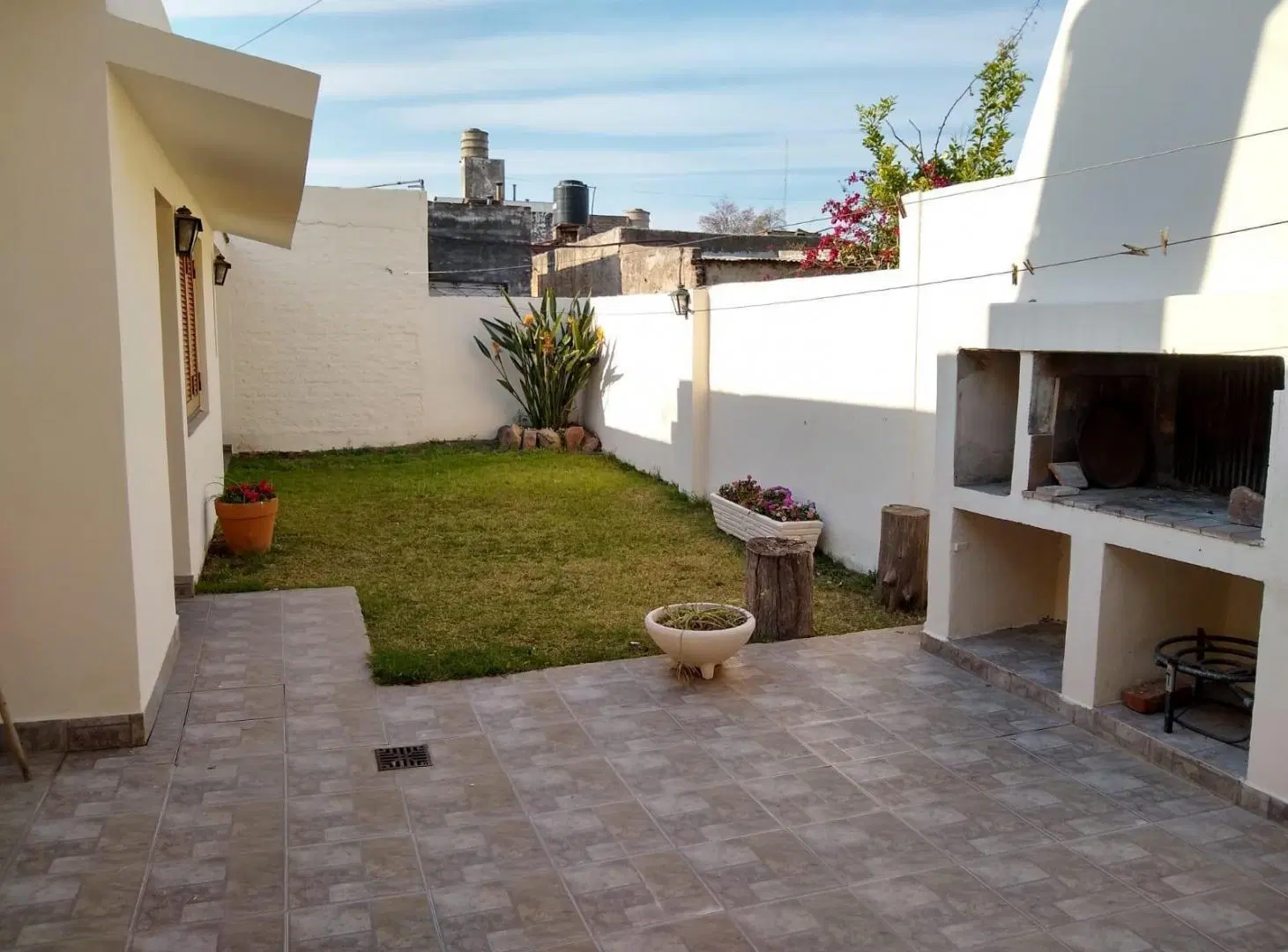 CASA EN VENTA ALTA CBA 3 DORM 3