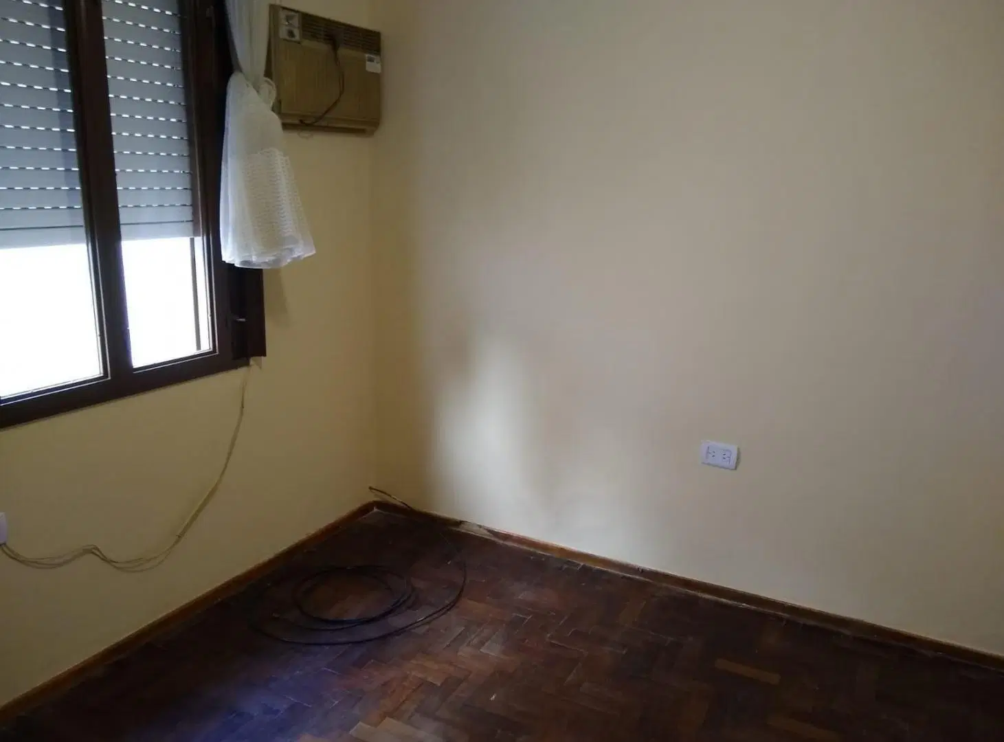 CASA EN VENTA ALTA CBA 3 DORM 5