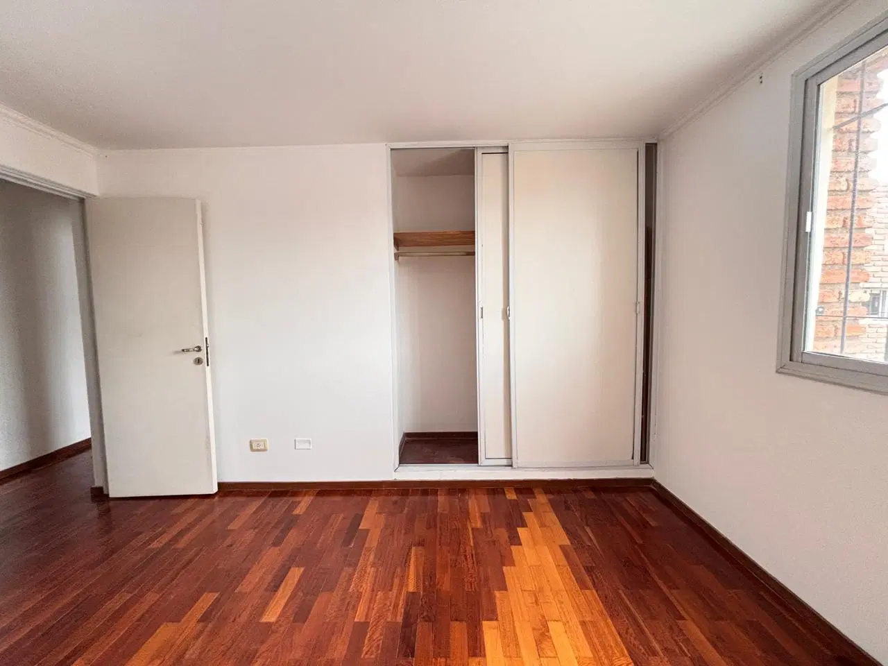 Departame2 Dorm. - Cocina Separada - B° Centro 8
