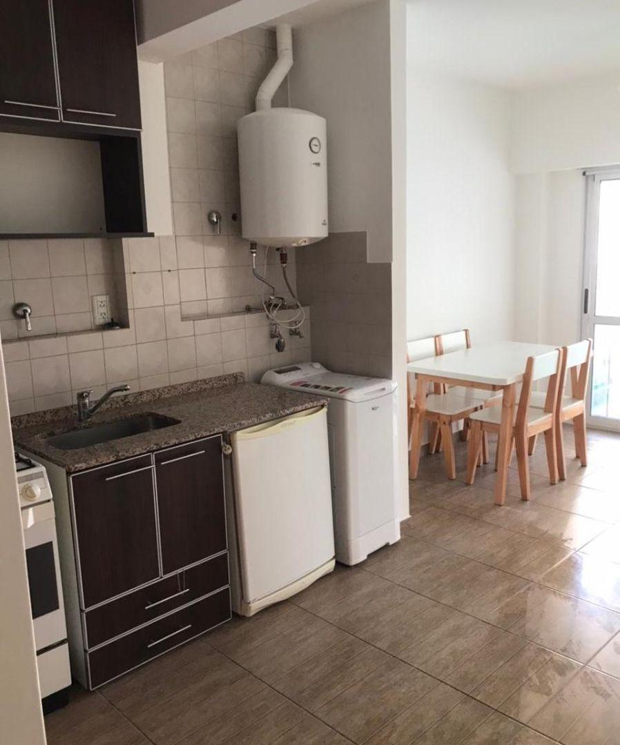 Foto de ¡VENTA! Monoambiente apto crédito con patio terraza – Boedo, CABA, imagen 1