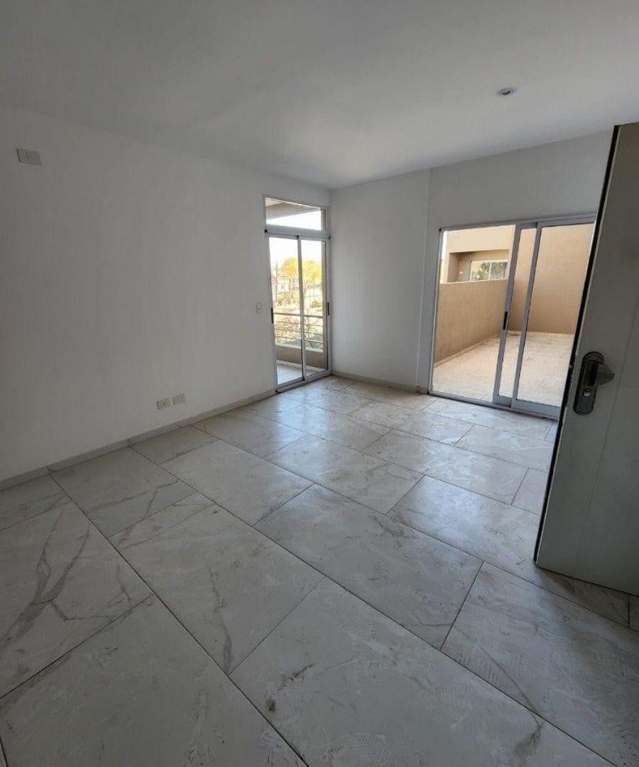 Foto de ¡VENTA! Departamento 2 ambientes a estrenar, c/cochera – Villa Lugano, imagen 2
