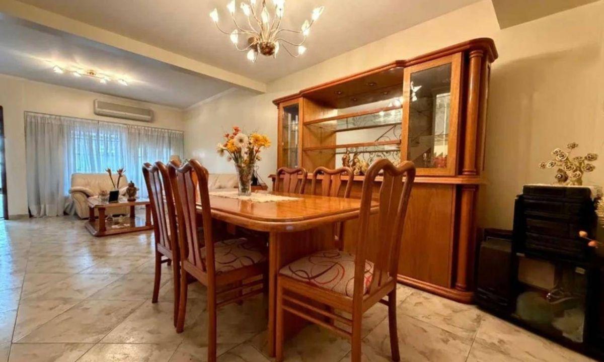 Foto de VENTA. Duplex 4 ambientes c/cochera, patio y terraza. Hudson 4500, imagen 3