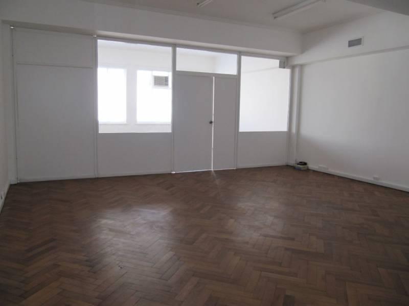 Foto de Venta Oficina dos ambientes Microcentro con renta, imagen 3
