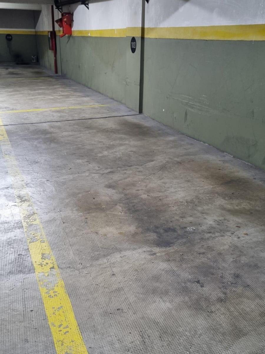Foto de COCHERA Esmeralda y Cordoba, imagen 4