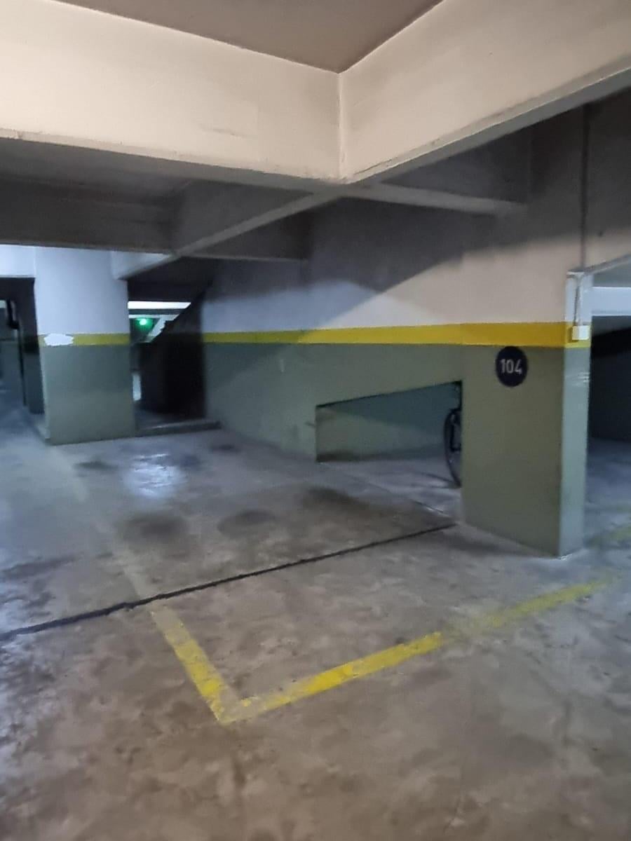 Foto de COCHERA Esmeralda y Cordoba, imagen 5