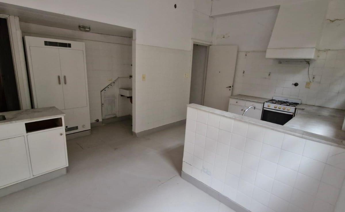 Casa en Barrio Parque 2