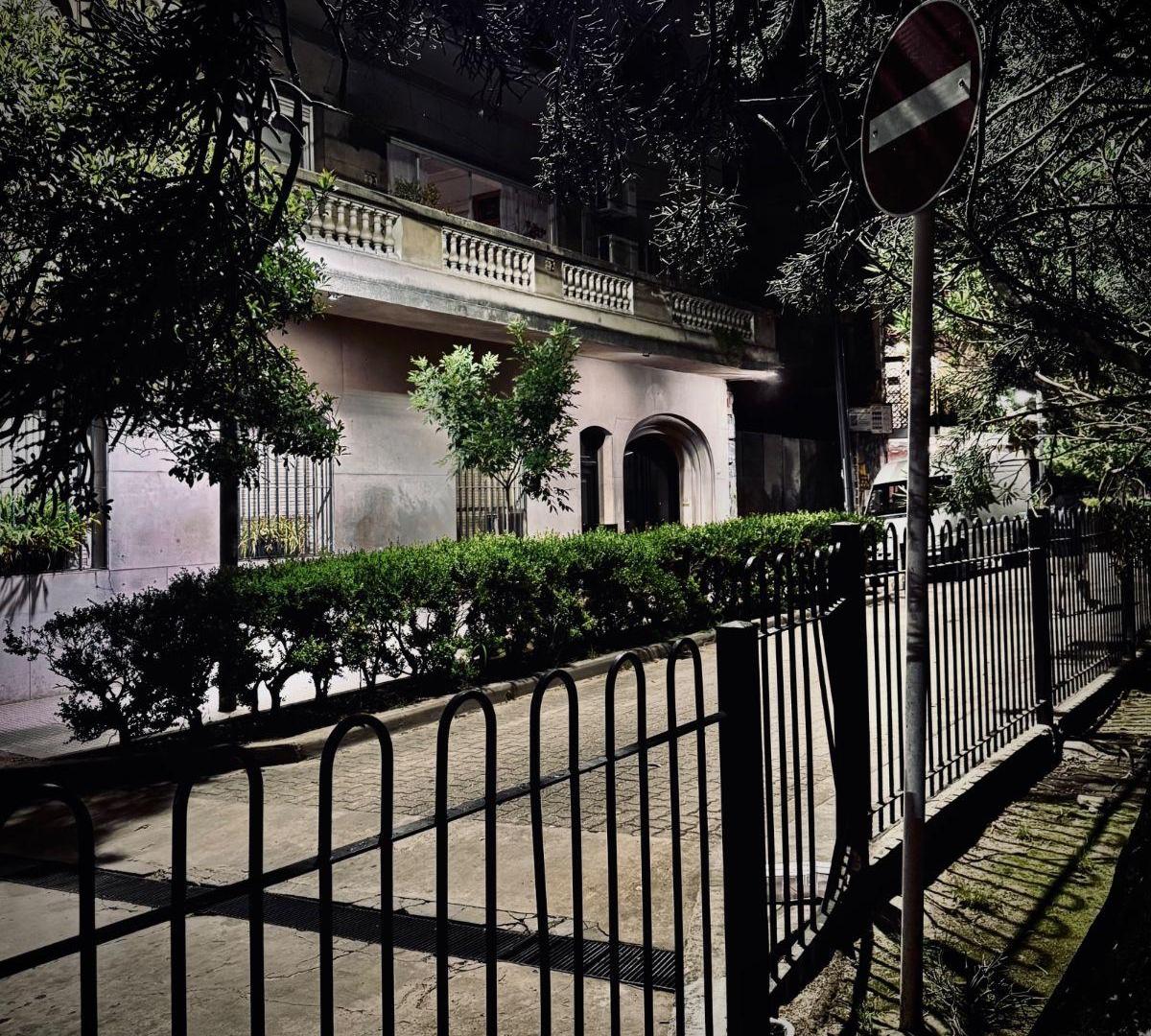 Arenales y Montevideo IMPECABLE ! Venta 175 m2 totales con 3 dormitorios -Plaza Vte Lopez
