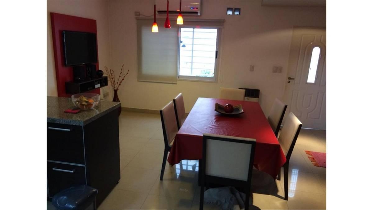 Foto de TRIPLEX 4 AMB. INTERNO - VENTA - SAN JUSTO CENTRO, imagen 5