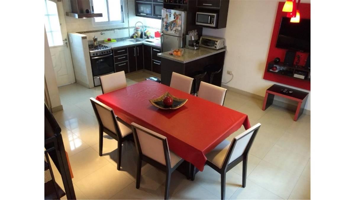 Foto de TRIPLEX 4 AMB. INTERNO - VENTA - SAN JUSTO CENTRO, imagen 3