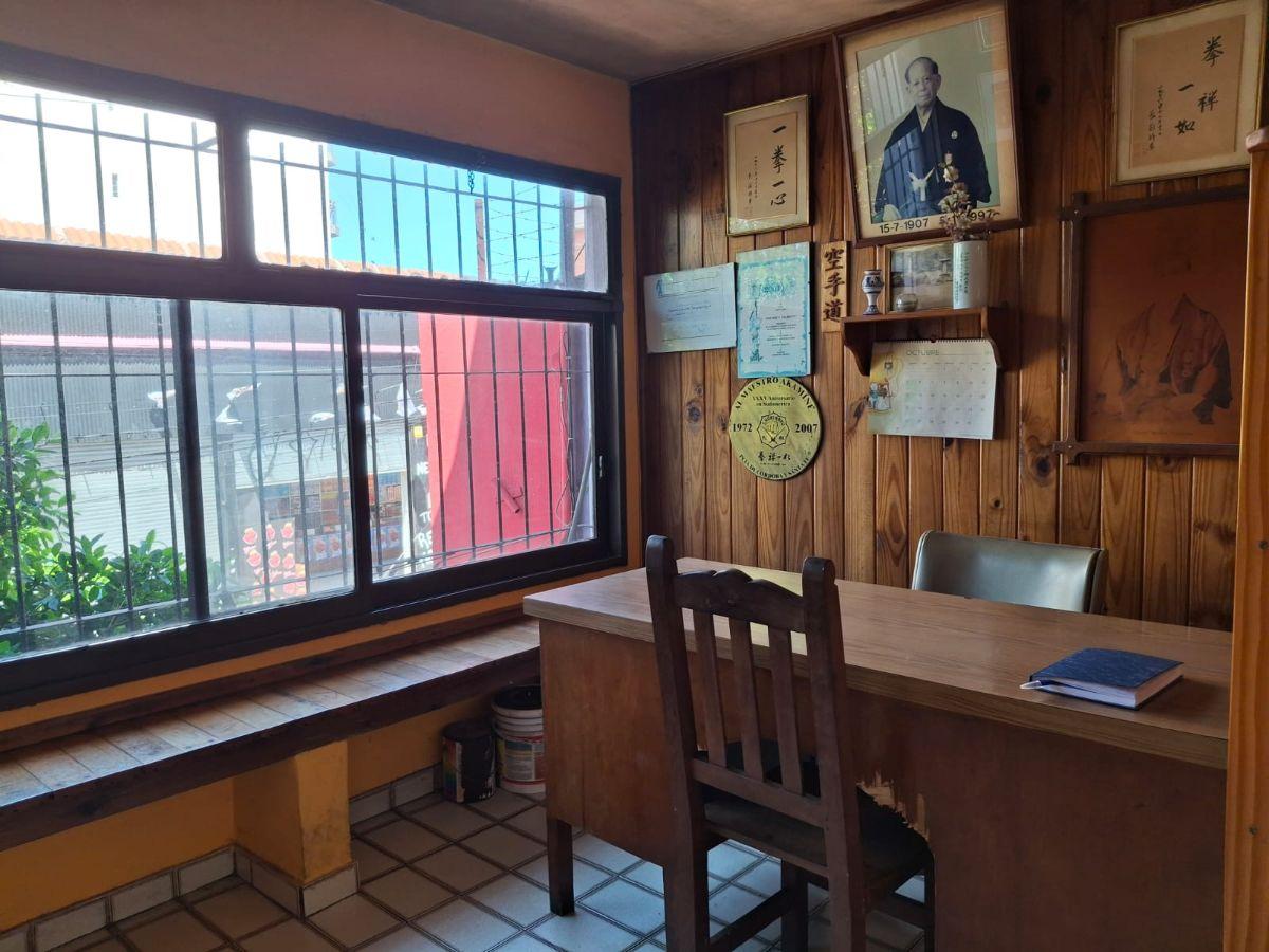 Foto de Importante Edificio Gimnasio Dojo Vivienda En Venta Ciudadela, imagen 4