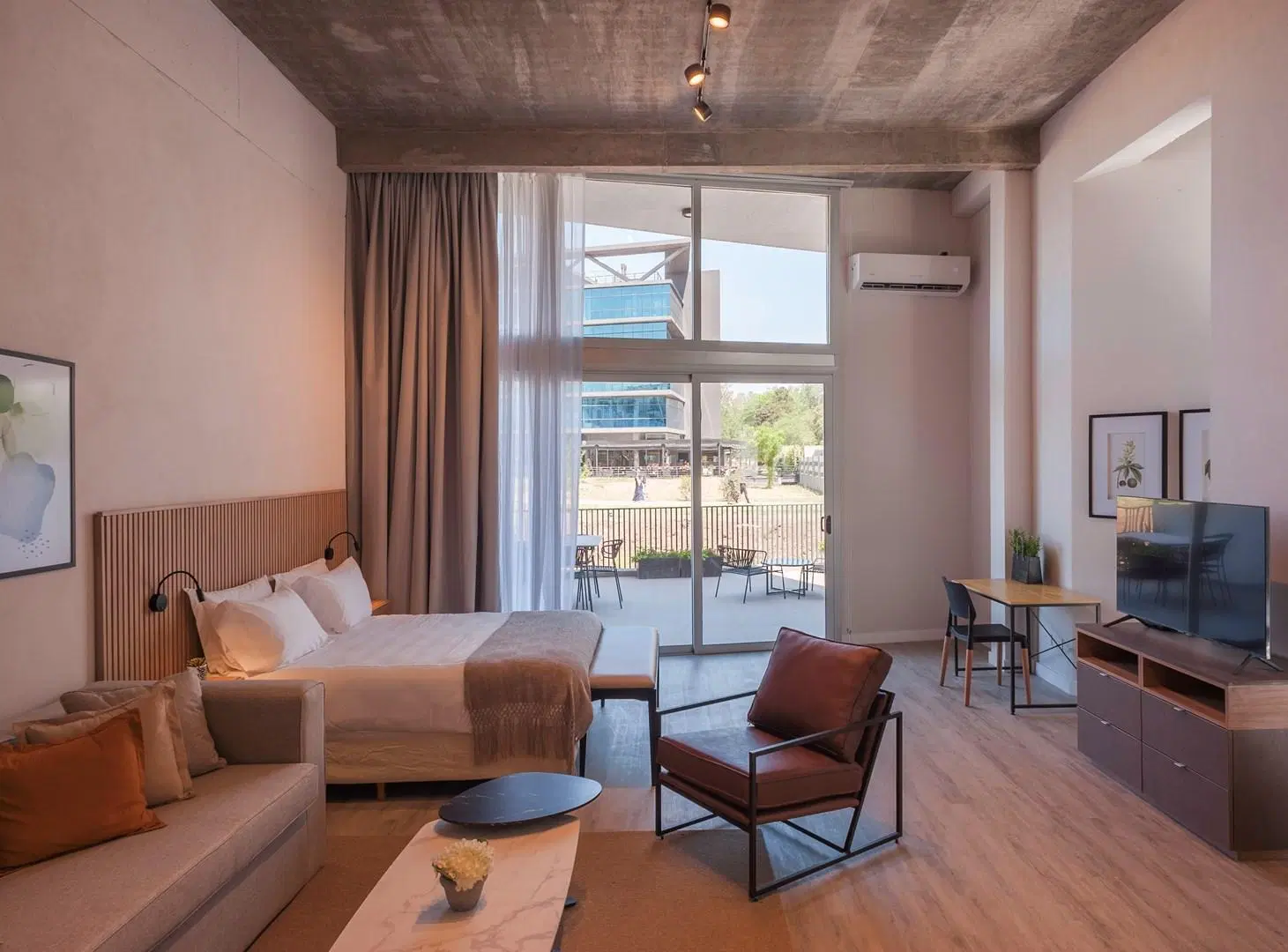 Departamento Monoambiente  en Venta en Pilar, G.B.A. Zona Norte, Argentina 2