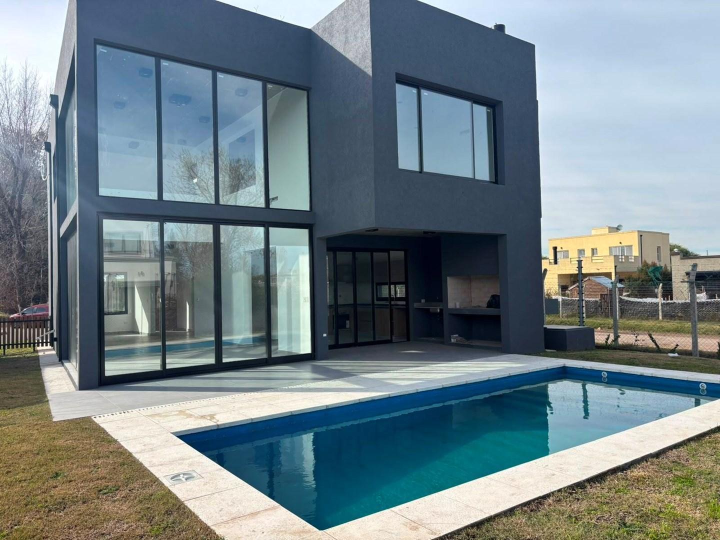 Foto de Casa en Venta en Zelaya, Pilar, G.B.A. Zona Norte, imagen 3